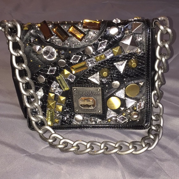 Vera Wang Handbags - Vera Wang Statement purse